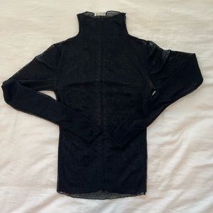 FREE PEOPLE on the dot layering top